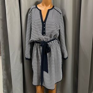 Banana Republic Navy and White Long Sleeve Dress